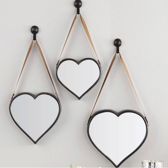 Mainstays Other - Mainstays set of 3 black heart-shaped wall mirrors wall hangers not included